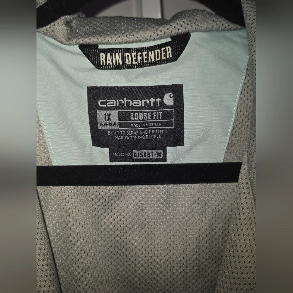 Carharrt Womens Plus 1x (16w-18w) Rain Defender Loose Fit Rain Jacket - Picture 5 of 12